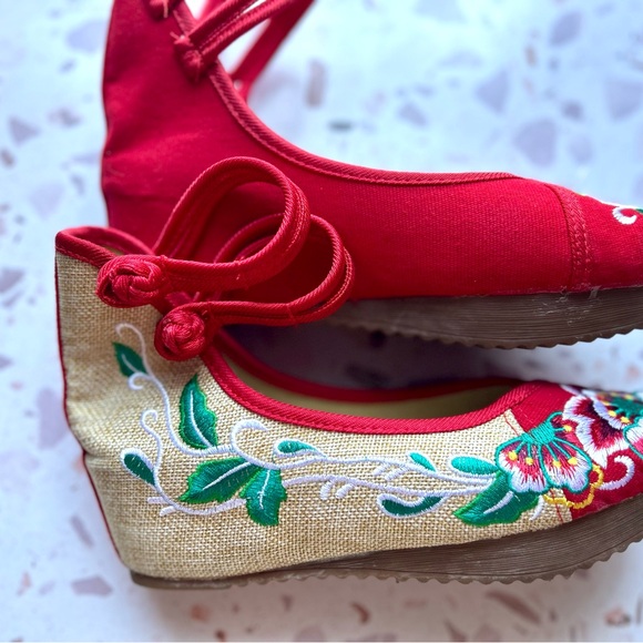 Chinese Trade Ankle Strap Embroidered Round Toe Platform Wedge Shoes Size 7.5 - Picture 7 of 13